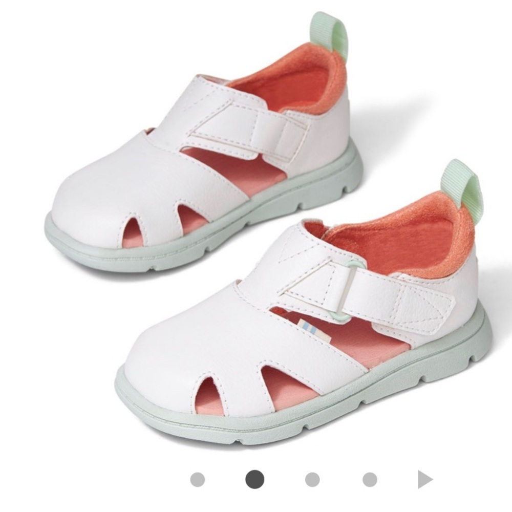 New toddler sandals Toms size 11